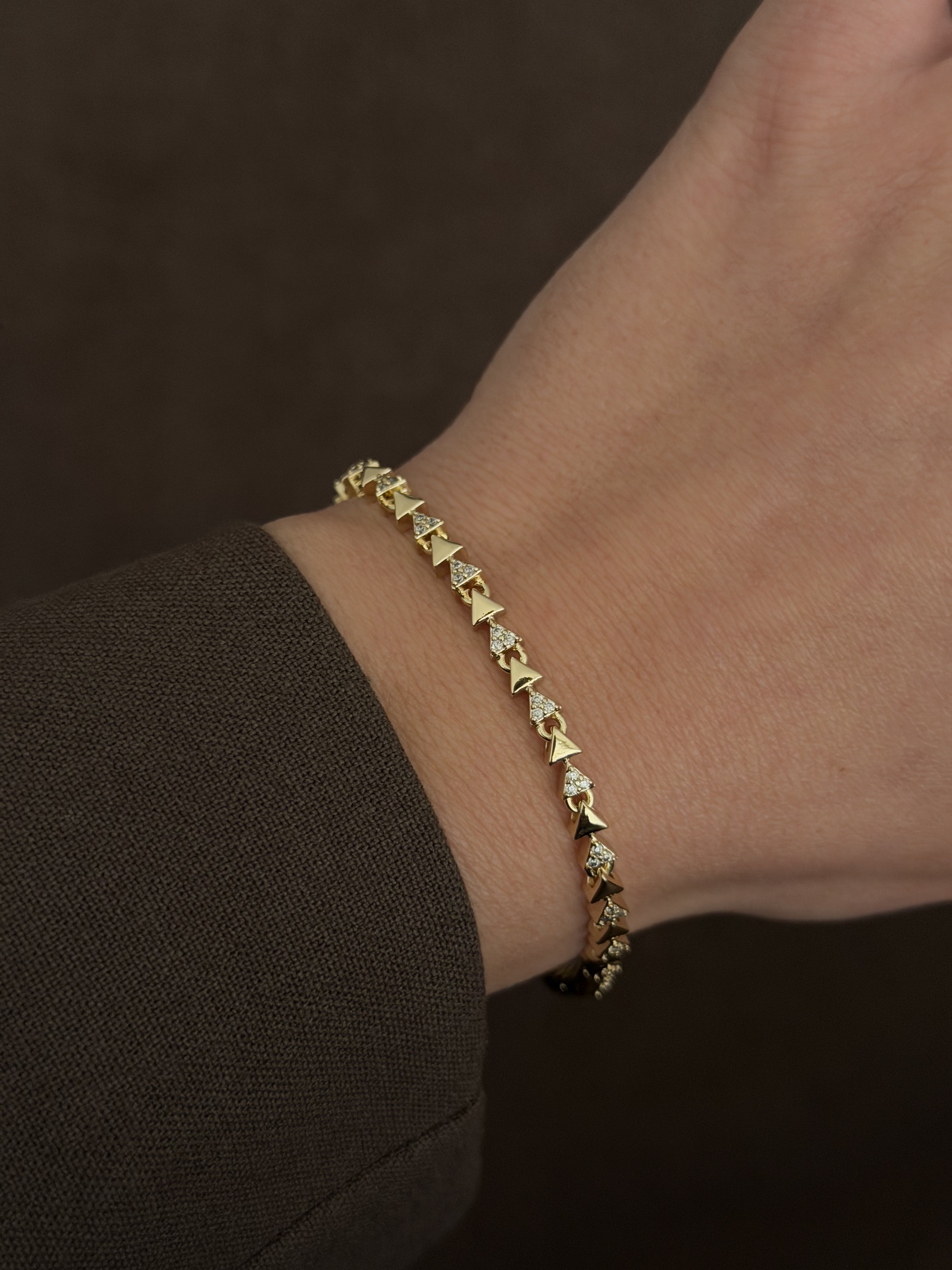 MY1VPBRCL004 gold-bracelet-stainless-steel-wholesale-myaccessories wholesale jewelry BRACELETS  Catwalk Jewellery Europe