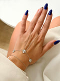 Silver Textured Clover Charm Station Hand Chain - CW1HANDCHAIN0069 | Wholesale Stainless Steel Jewelry Catwalk Jewellery Europe