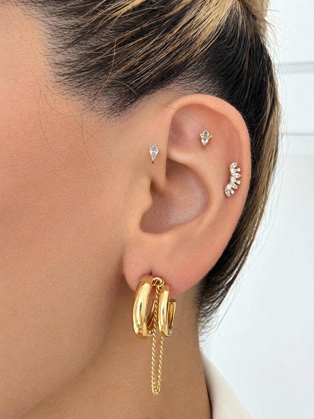 18K Gold Plated Stainless Steel Double Chunky Hoop Drape Chain Earrings - CW1VPEARRING00467 | Wholesale Stainless Steel Jewelry Catwalk Jewellery Europe