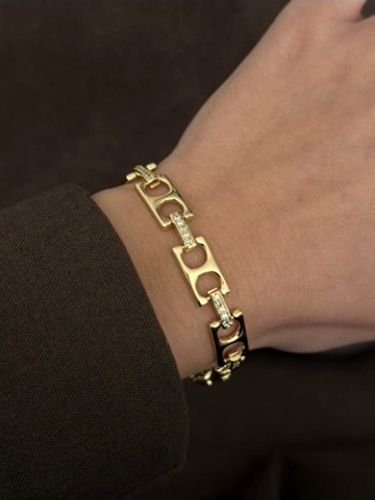 CW1VPBRCLT0015-gold-cz-pave-accent-interlocking-d-link-bracelet-catwalkjewellery wholesale jewelry BRACELETS  Catwalk Jewellery Europe