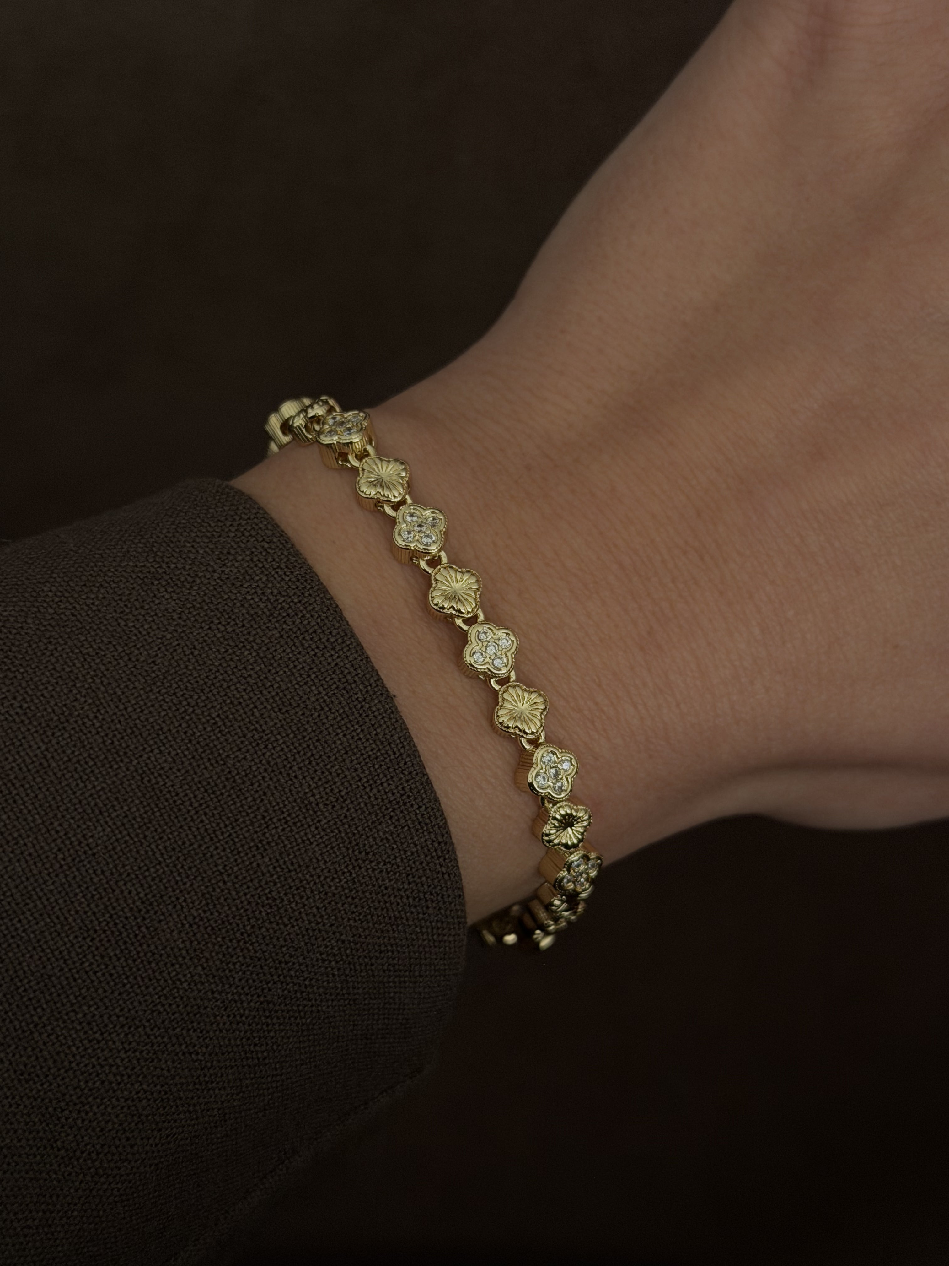 MY1VPBRCL0025 gold-bracelet-stainless-steel-wholesale-myaccessories wholesale jewelry BRACELETS  Catwalk Jewellery Europe