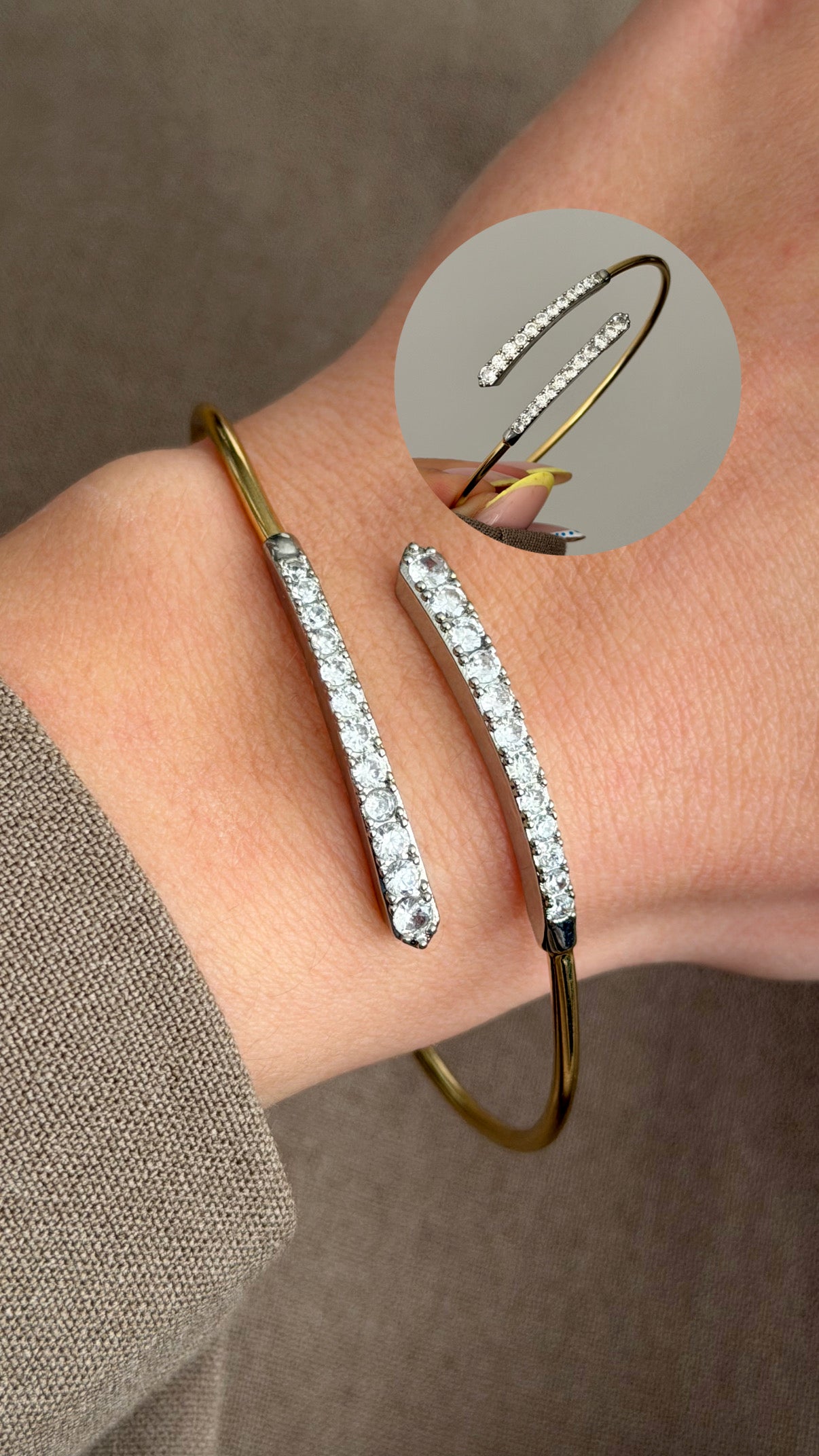 MY1VPHCUFF006 gold-cuff-bracelet-stainless-steel-waterproof-minimalist-wholesale-myaccessories wholesale jewelry CUFF BRACELETS Catwalk Jewellery Europe