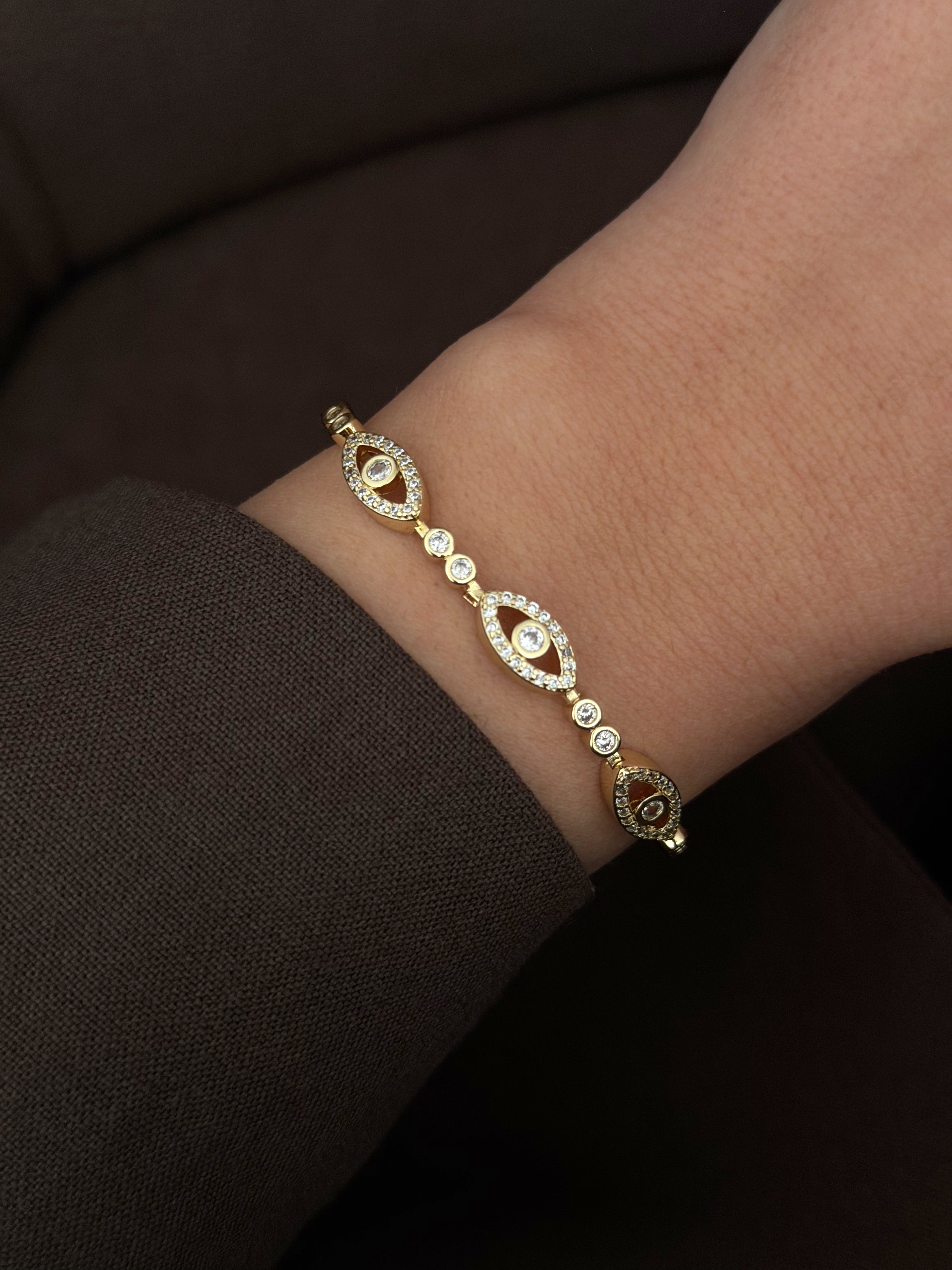 CW1VPBRCLT0041-gold-cz-pave-evil-eye-motif-station-bracelet-catwalkjewellery wholesale jewelry BRACELETS  Catwalk Jewellery Europe