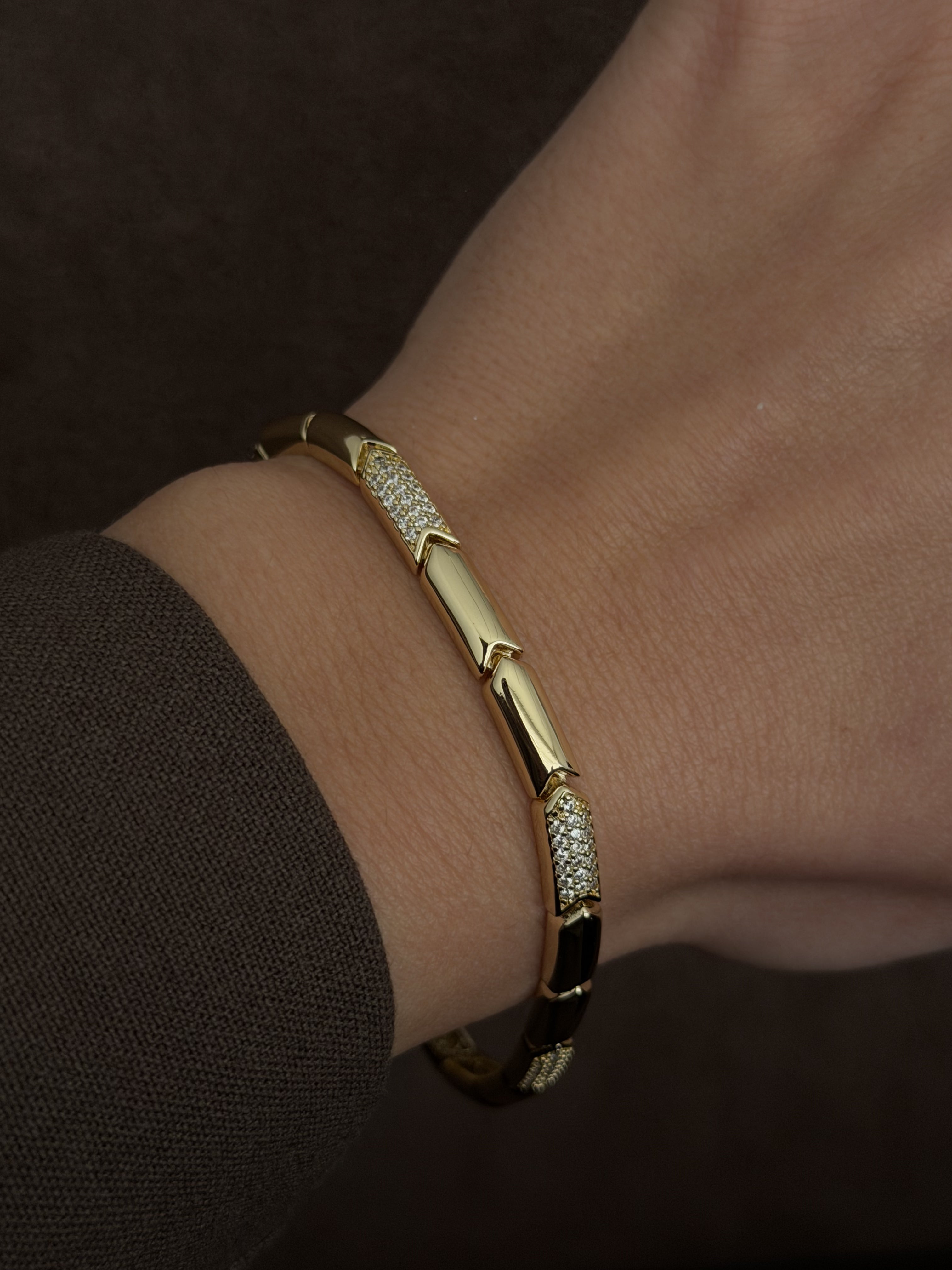MY1VPBRCL0055 gold-bracelet-stainless-steel-wholesale-myaccessories wholesale jewelry BRACELETS  Catwalk Jewellery Europe