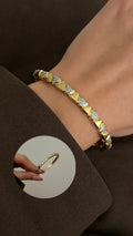 MY1VPHCUFF0022 gold-cuff-bracelet-stainless-steel-waterproof-minimalist-wholesale-myaccessories wholesale jewelry CUFF BRACELETS Catwalk Jewellery Europe