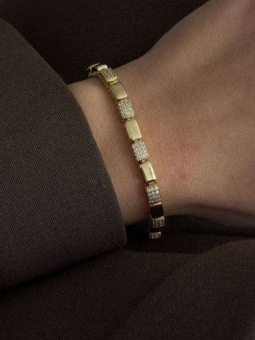 MY1VPBRCL00108 gold-bracelet-stainless-steel-wholesale-myaccessories wholesale jewelry BRACELETS  Catwalk Jewellery Europe