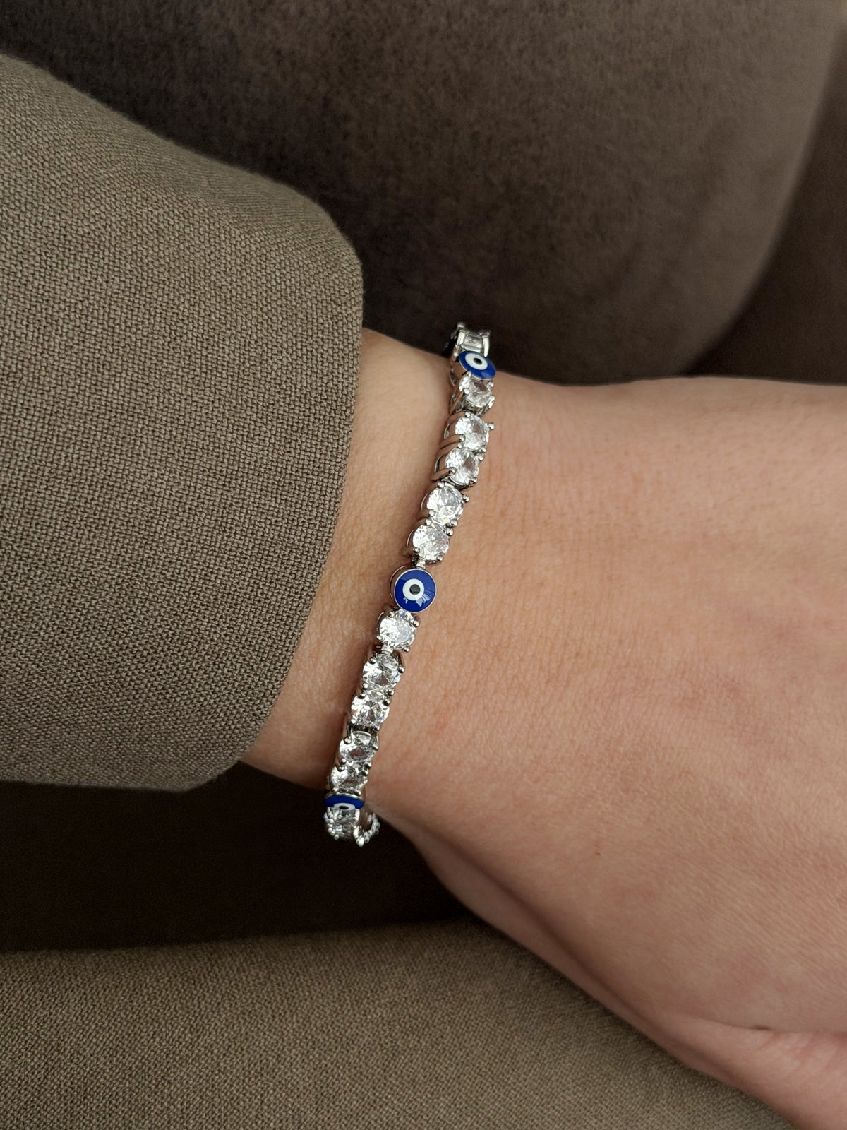 CW1VPBRCLT00106-silver-round-cut-cz-evil-eye-motif-tennis-bracelet-catwalkjewellery wholesale jewelry BRACELETS  Catwalk Jewellery Europe