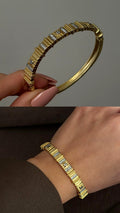 MY1VPHCUFF0047 gold-cuff-bracelet-stainless-steel-waterproof-minimalist-wholesale-myaccessories wholesale jewelry CUFF BRACELETS Catwalk Jewellery Europe
