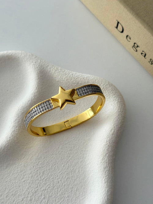 Cuff Bracelet Stainless Steel Waterproof Minimalist Wholesale Myaccessories wholesale jewelry CUFF BRACELETS Catwalk Jewellery Europe
