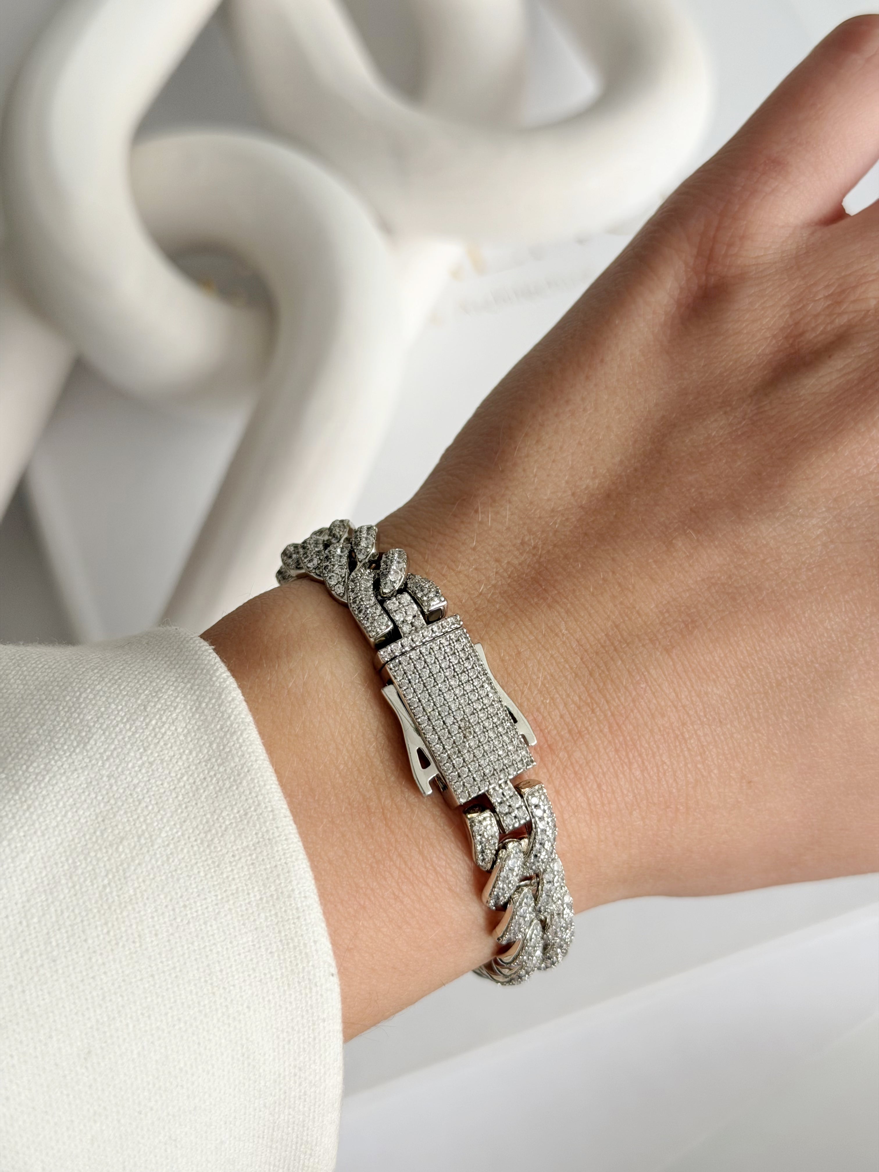 Silver Iced Out Cz Pave Chunky Curb Chain Bracelet Alternate Angle wholesale jewelry BRACELETS  Catwalk Jewellery Europe