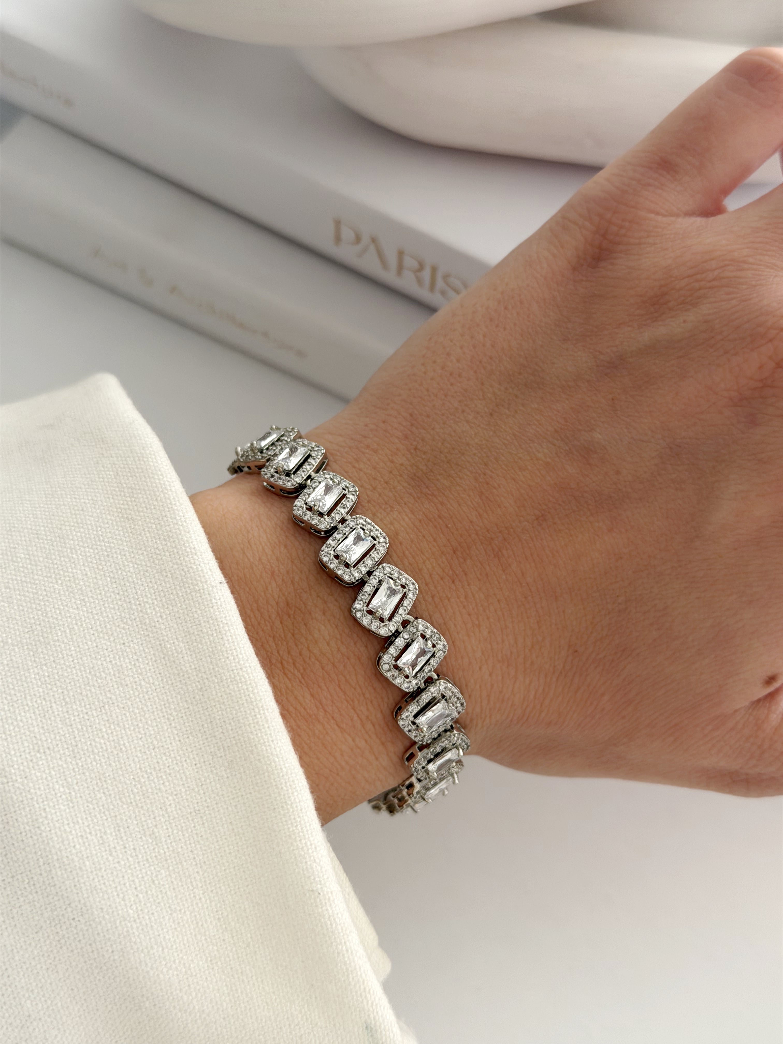 Silver Large Emerald Cut Cz Halo Link Bracelet wholesale jewelry BRACELETS  Catwalk Jewellery Europe